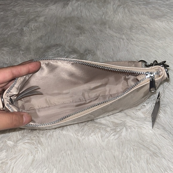 NWT. H&M purse. - Picture 2 of 2